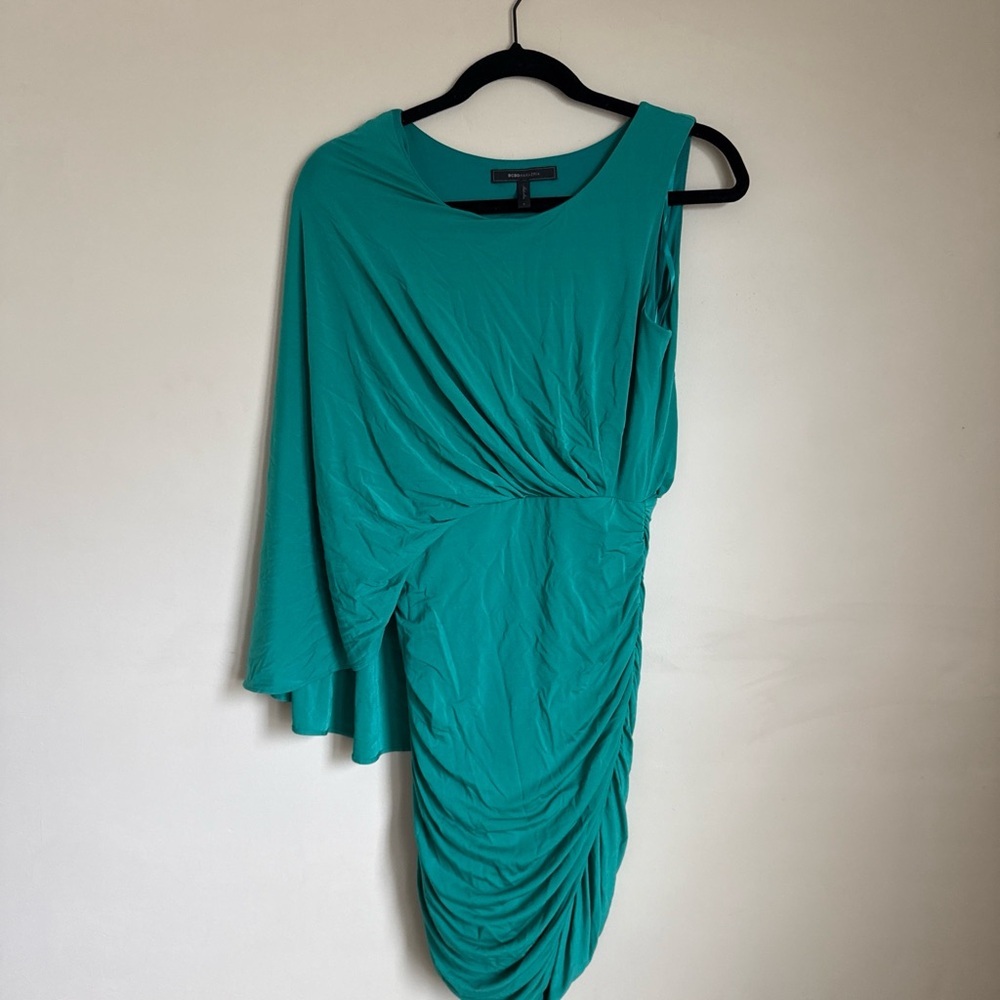 Vintage Y2K BCBGMAXAZRIA Teal Asymmetrical Ruched Mini Dress One Cape Sleeve S - Picture 2 of 4